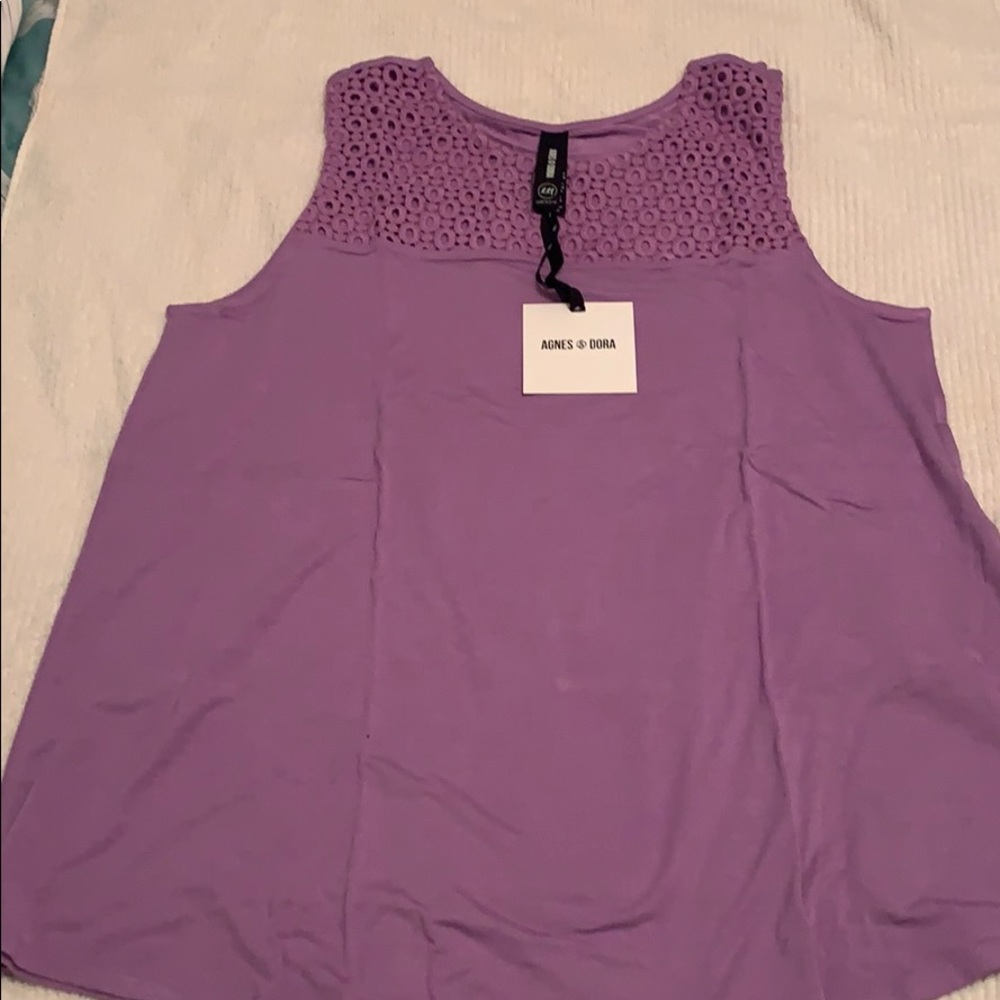 Agnes & Dora eyelet tank
